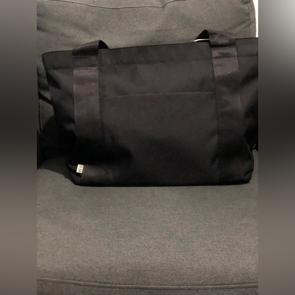 BEIS The BEISICS Tote in Black